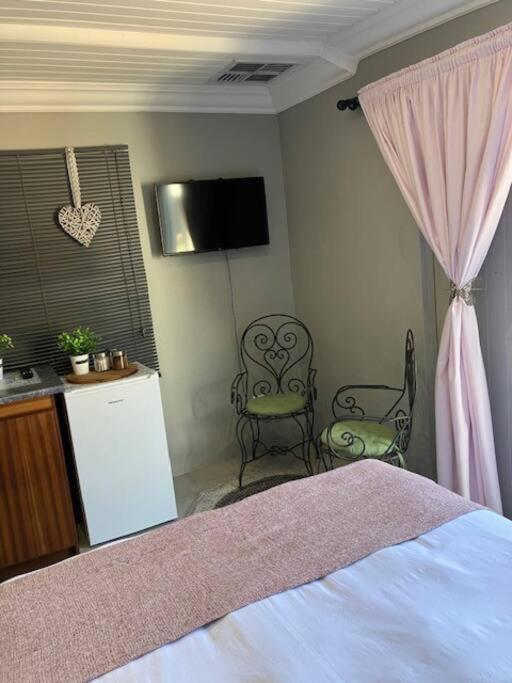 קיטמנשופ Stellies Accommodation - Room 2 מראה חיצוני תמונה