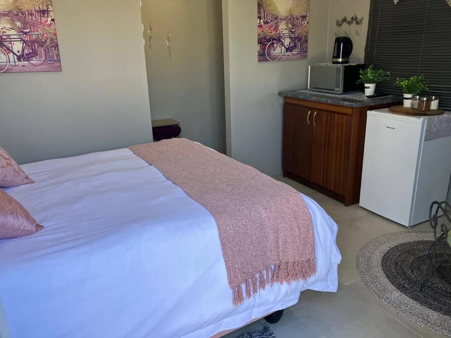 קיטמנשופ Stellies Accommodation - Room 2 מראה חיצוני תמונה
